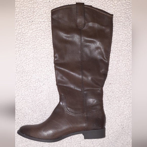NIB 7.5 Sonoma Brown Pull on BOOTS Women's stylish! - Picture 3 of 5